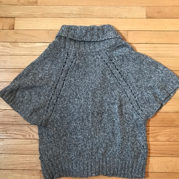 Short Sleeve Sweater Button Down Cardigan - Picture 4 of 4